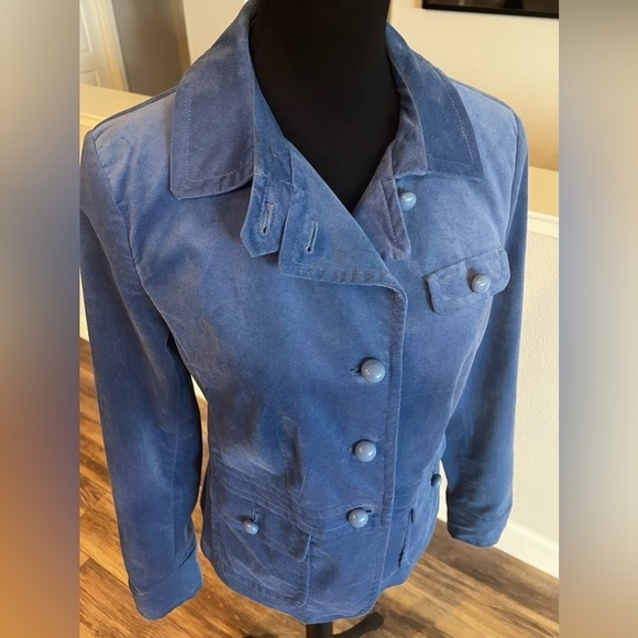 Talbot’s Blue Velvet Military Style Jacket with Structured Fit - Size 8 - Picture 9 of 12